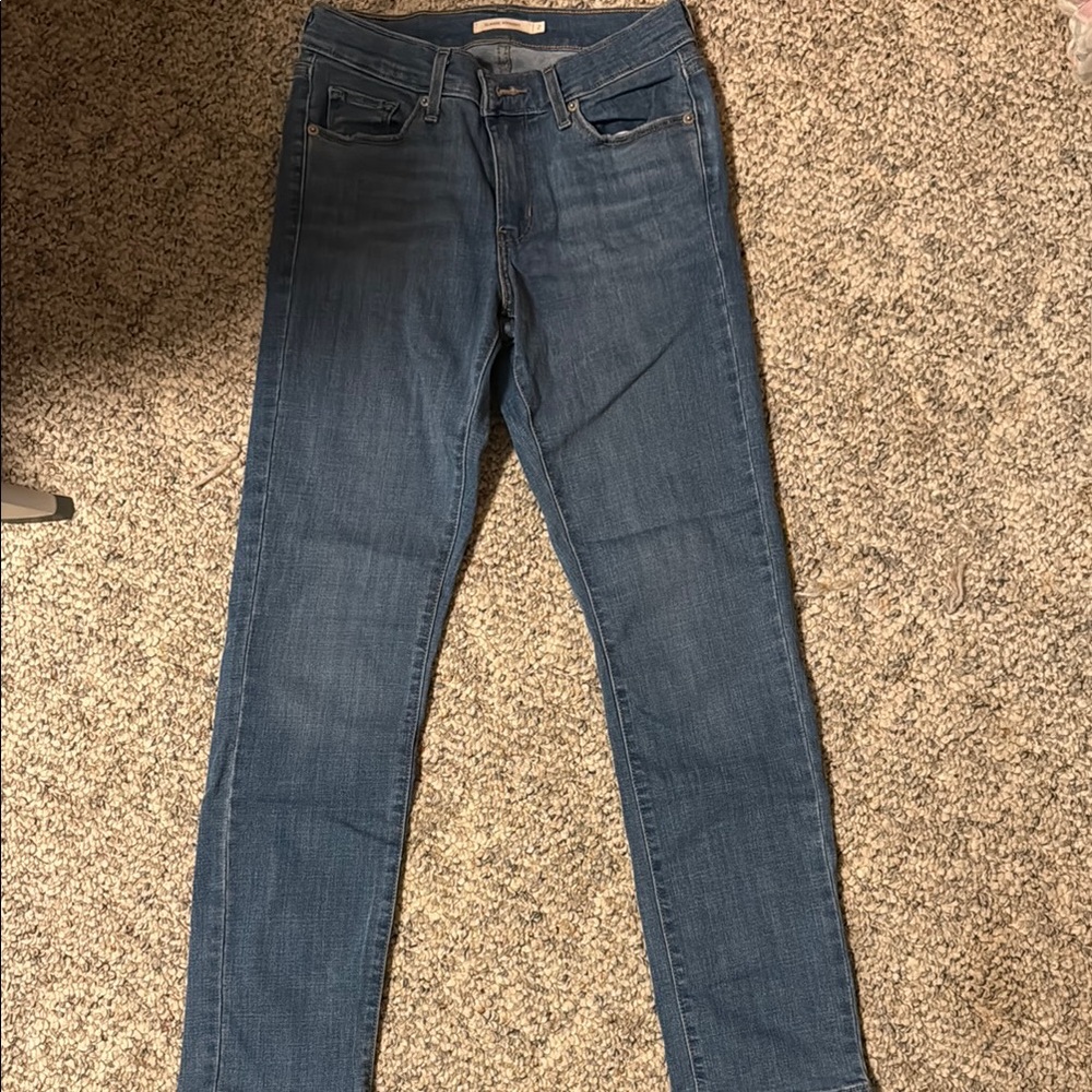 Levi's Slim Medium Blue Jeans Classic Style